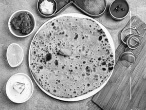 Aloo Pyaz Paratha
