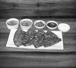 Paneer Matar Paratha Thali