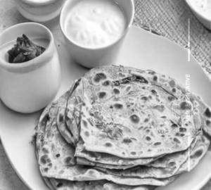 2 Methi Paratha