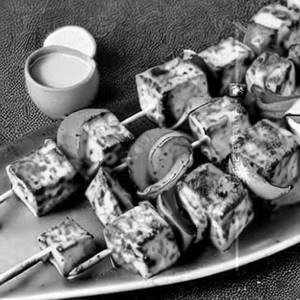 Paneer Kalimirch Tikka  