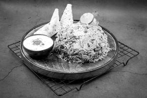 Tawa Pulao + Papad + Raita