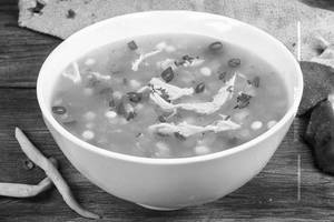 Chicken sweet corn soup