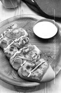 Paneer Tikka Stuffed Garlic Bread