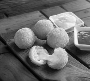 Chicken Cheese Poppers ( 8 Pcs)