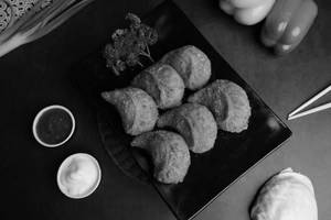 Chicken Kurkure Momos [ 6 pcs ]