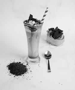 Chocolate Sumac Milkshake