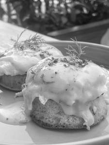 Eggs Benedict