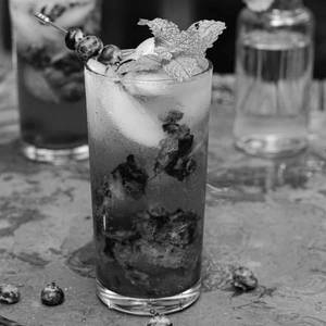 Blueberry mojito