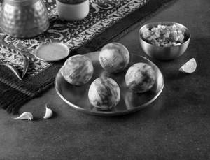 Baked Litti Chokha With Mustard Chutney
