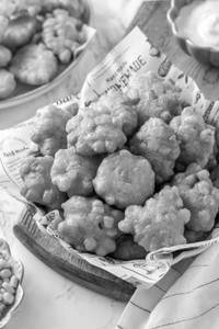 Cheesy Corn Nuggets [5 Pieces] with Cheese Dip
