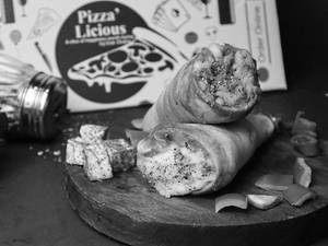 Tandoori Paneer Conizza