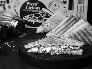 Tandoori Paneer Sandwich