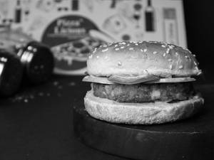 Classic Aloo Tikki Burger