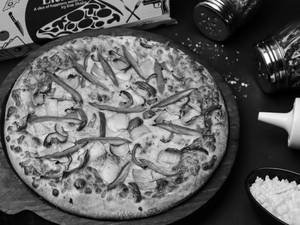 Country Special Pizza