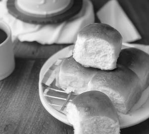 Atta Pav (6 Pcs)