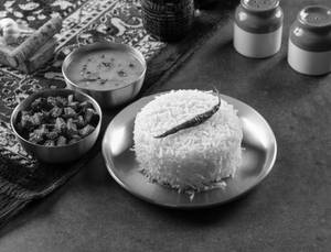 Rice Dal With Bhindi Bhujiya
