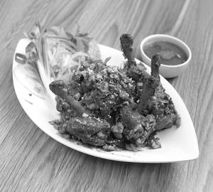 Chicken Lollypop Saucy [5 Pieces]