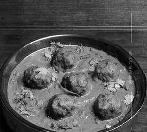 Veg kofta curry