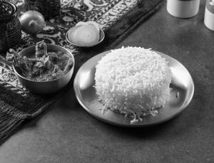 Rice With Chicken & Salad