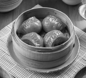 Chicken Black Pepper Dim Sum (4 Pcs)