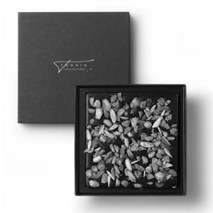 Caramalised Pistachio Dark Chocolate Tablet