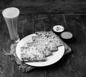 Aloo Cheese Paratha & Watermelon Juice