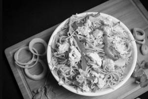 Egg Hakka Noodles