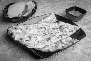 Garlic Cheese Naan (maida)