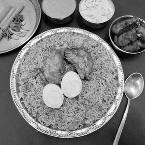 Andhra Chicken Biryani With Chicken Kebab