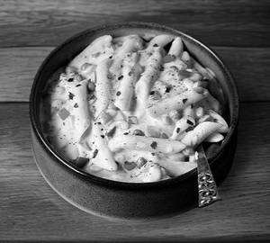 White Sauce Pasta