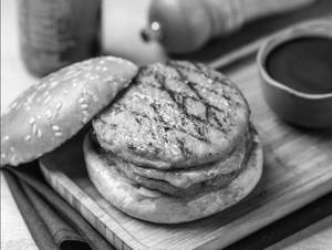 Junior Chicken Smoky Grilled Burger