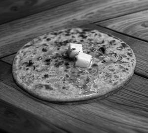 2 Onion Paratha with sabji
