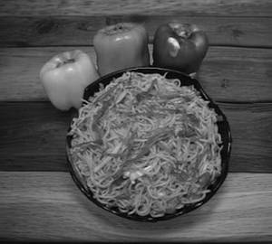 Veg garlic chowmein