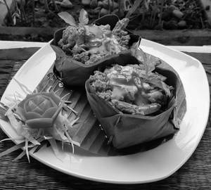 Squid Hor Mok Talay