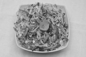 Schezwan Mushroom Noodles