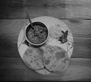 Bedami puri with aloo subzi