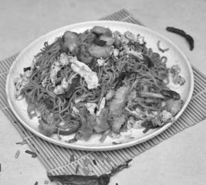 Egg Chicken Schezwan Chow