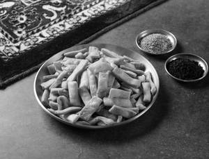 Whole Wheat Nimki