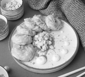 Cheese corn steam momo (6 pcs)