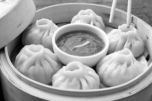 Veg Steam Momos (6 Pcs)