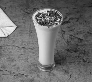 Kitkat Brownie Shake