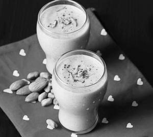 Fruit And Dry Fruit Mix Sundae