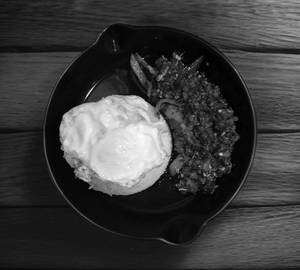 Khaow Pad Ka Phao Neua - Khai Dao