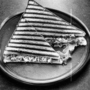 Veg grilled sandwich