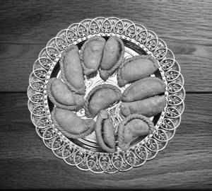 Mava Gujiya [ Desi Ghee ]