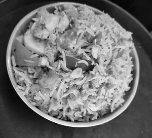 Bawarchi Special Mix Fried Rice[750 ml](Serves 2)