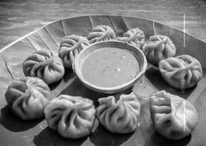 Veg. Tandoori Cheese Momos (steamed)