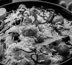 Soya Nutrela Chunks Biryani 1 Kg + 750 Ml Raita