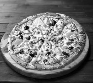 9 inch makhani pizza [9 inches]
