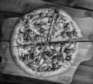 Barbeque Chicken Pizza [Serves 1]